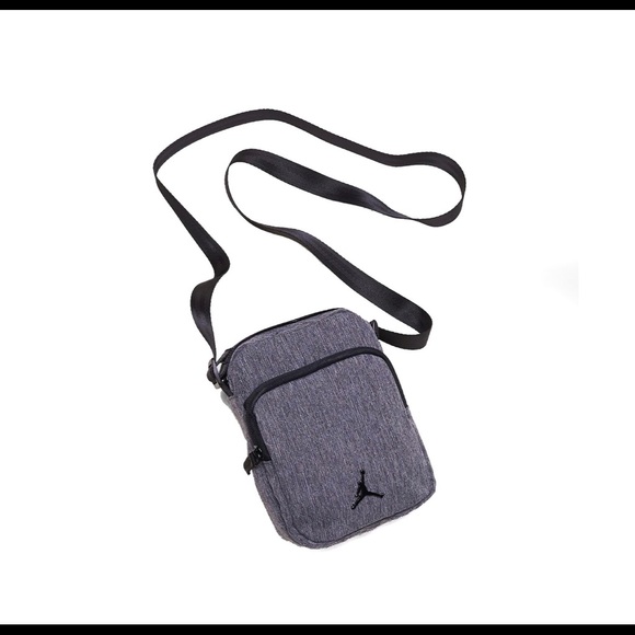 nike air jordan crossbody bag